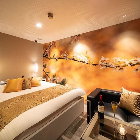 ホテル継kei男塾ホテルグループ (Adults Only) Himeji Extérieur photo
