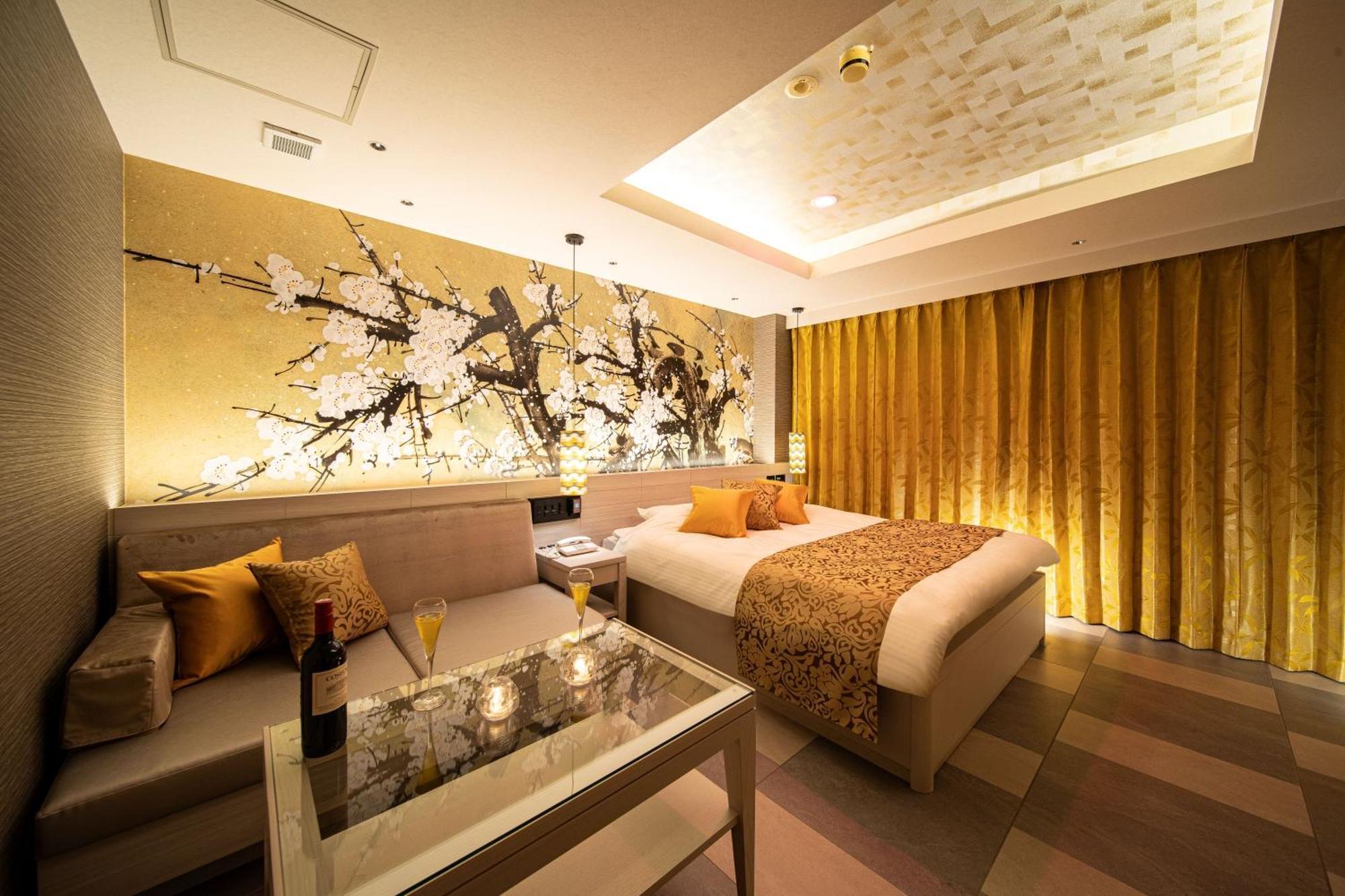 ホテル継kei男塾ホテルグループ (Adults Only) Himeji Extérieur photo